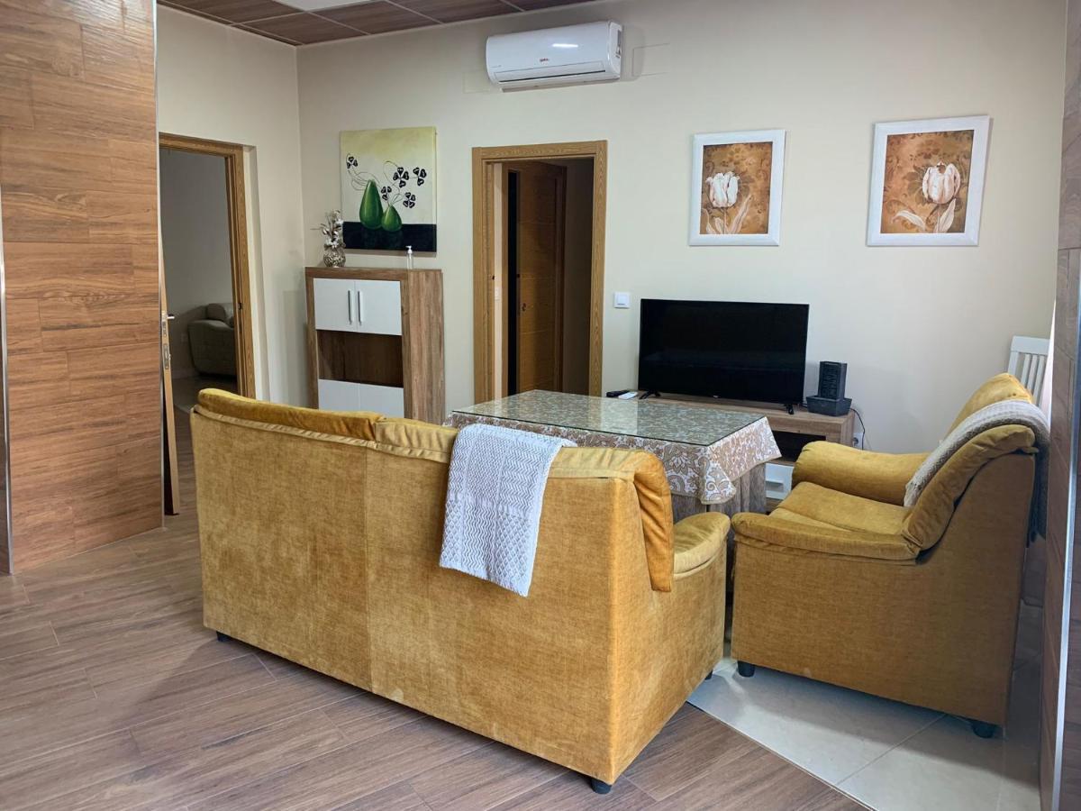 Apartamentos La Union Arroyo de la Luz ภายนอก รูปภาพ